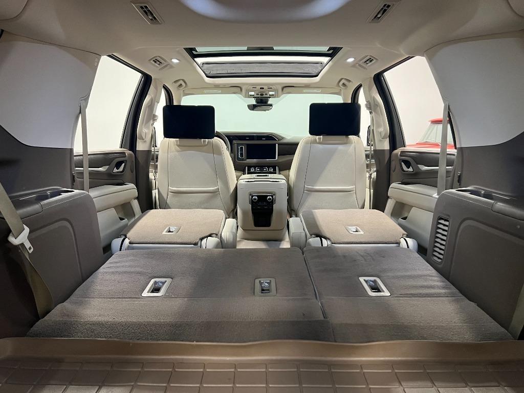 GMC Yukon XL Denali 2WD 2021