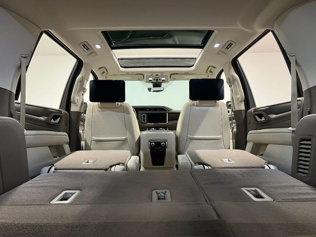 GMC Yukon XL Denali 2WD 2021