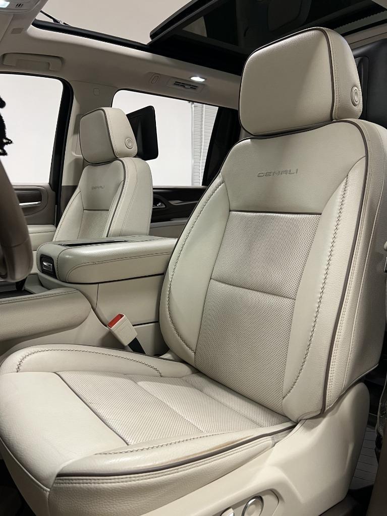 GMC Yukon XL Denali 2WD 2021