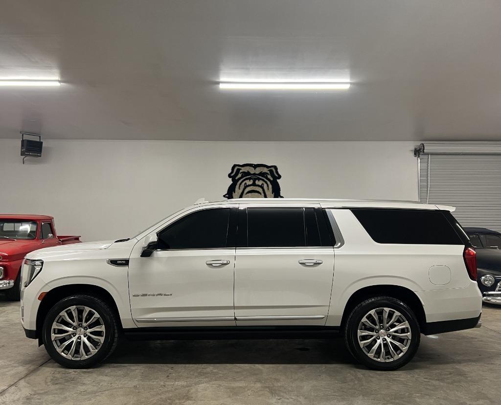 GMC Yukon XL Denali 2WD 2021