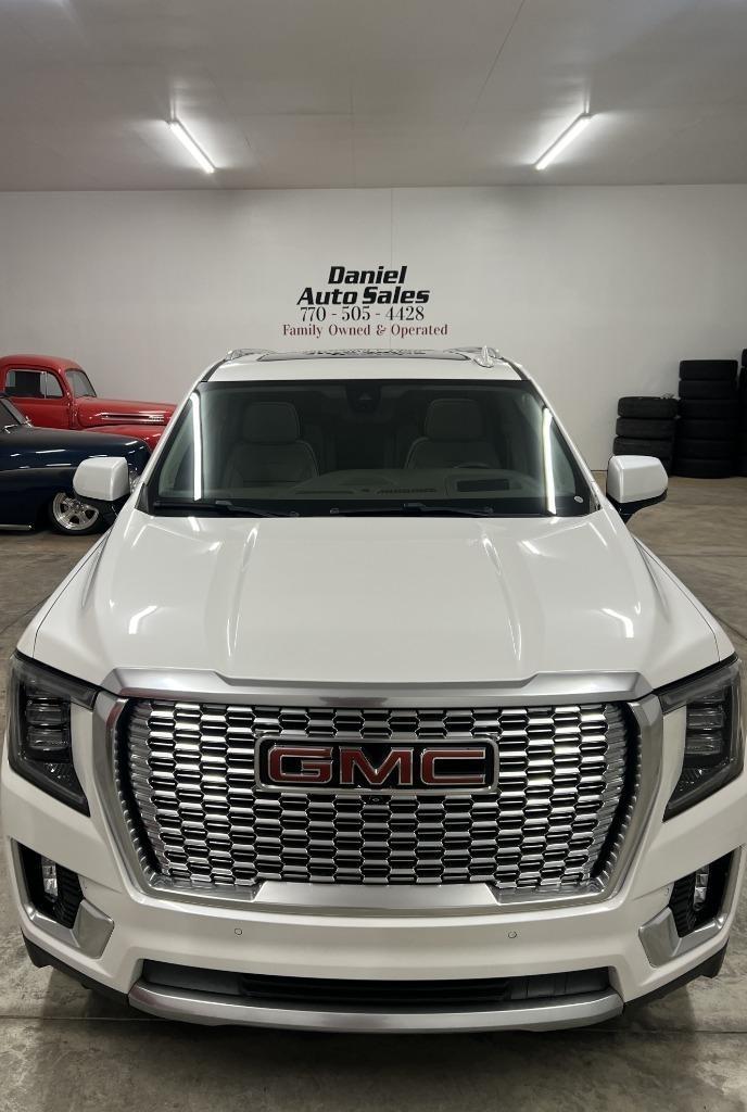 GMC Yukon XL Denali 2WD 2021