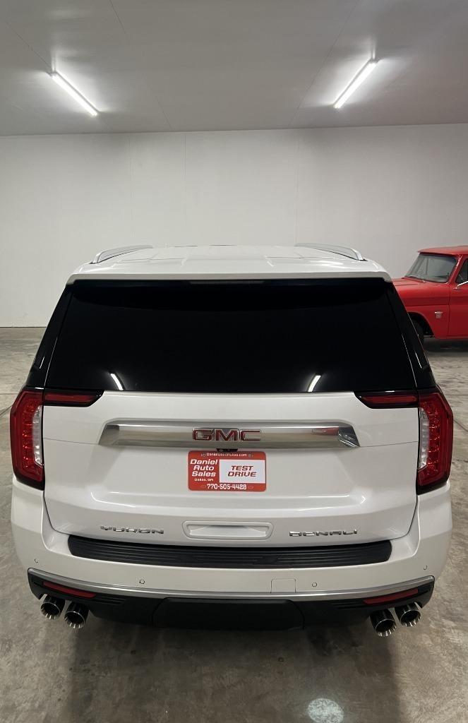 GMC Yukon XL Denali 2WD 2021