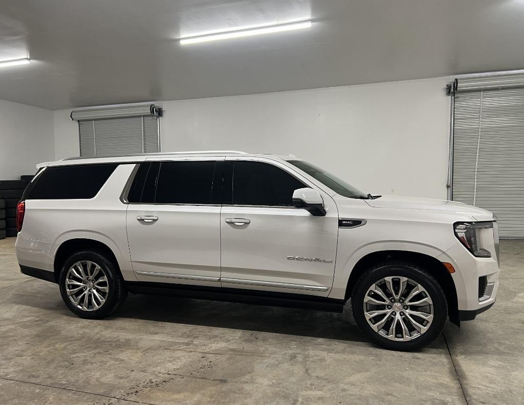 GMC Yukon XL Denali 2WD 2021
