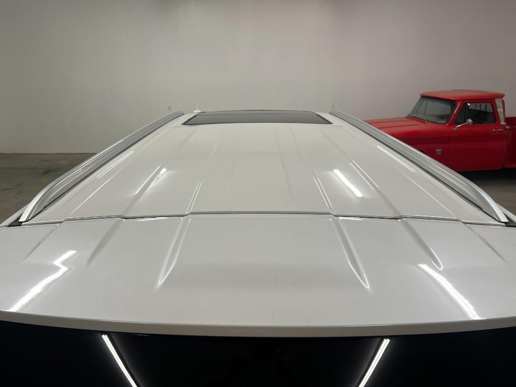 GMC Yukon XL Denali 2WD 2021