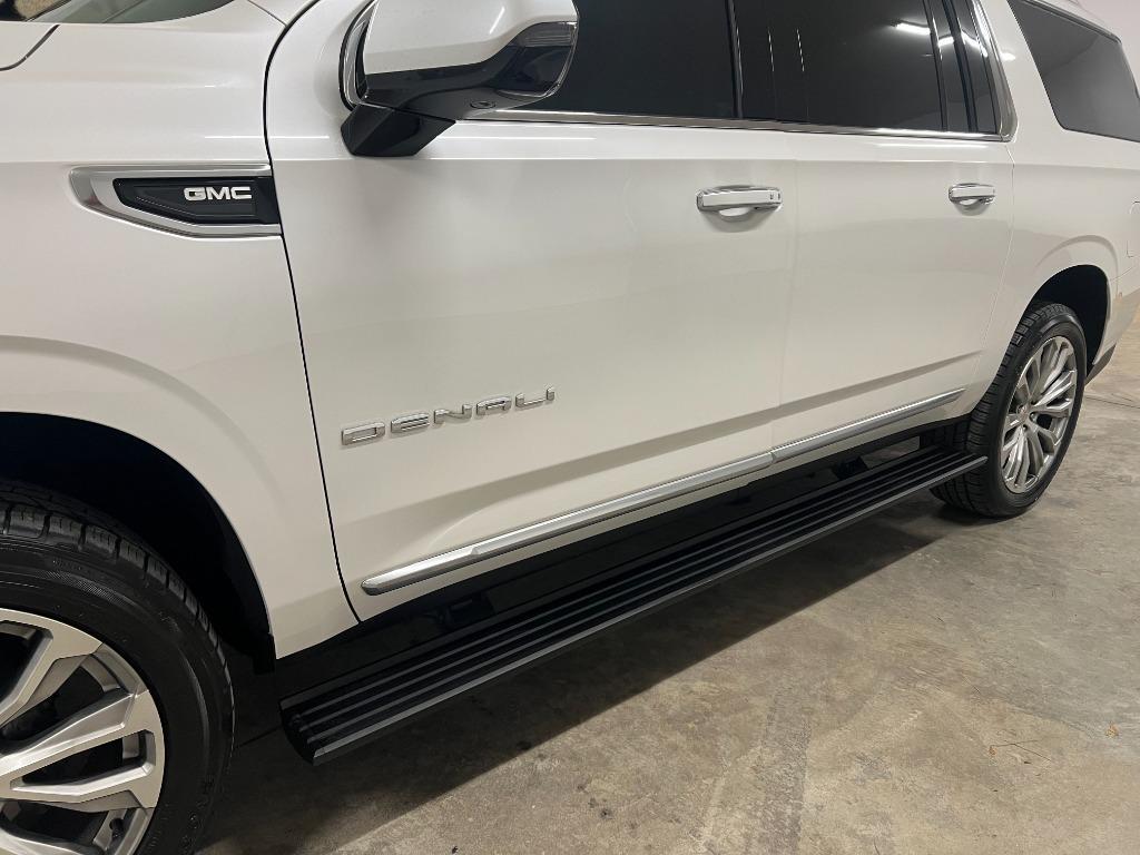 GMC Yukon XL Denali 2WD 2021