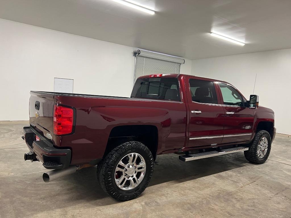 Chevrolet Silverado 2500HD LT Crew Cab 4WD 2017