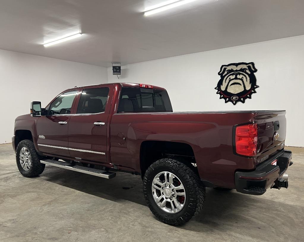 Chevrolet Silverado 2500HD LT Crew Cab 4WD 2017