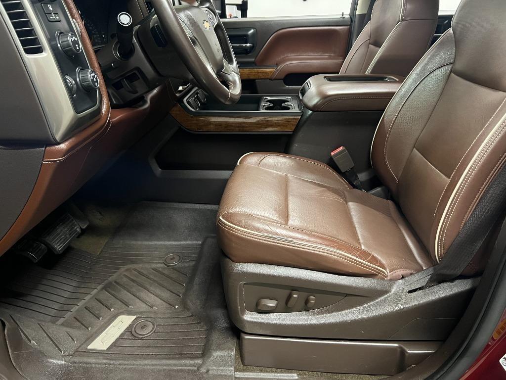 Chevrolet Silverado 2500HD LT Crew Cab 4WD 2017