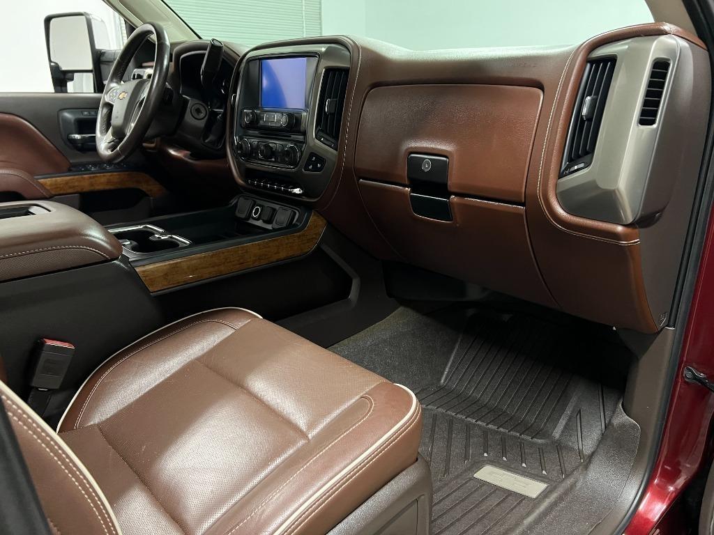 Chevrolet Silverado 2500HD LT Crew Cab 4WD 2017