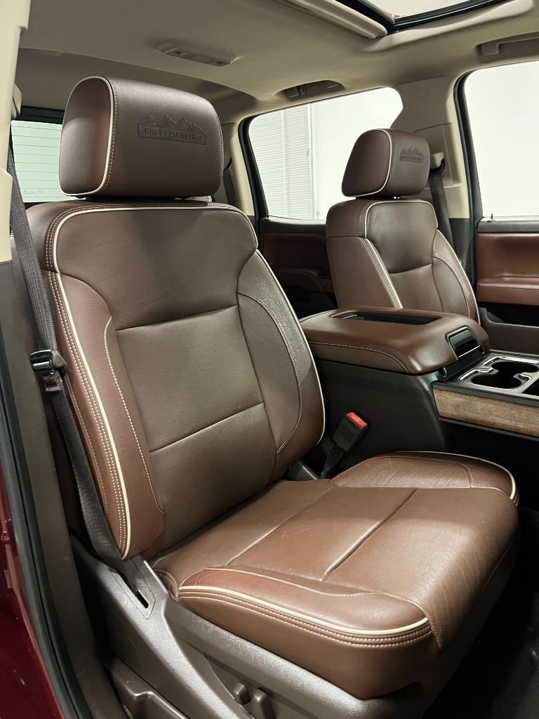 Chevrolet Silverado 2500HD LT Crew Cab 4WD 2017