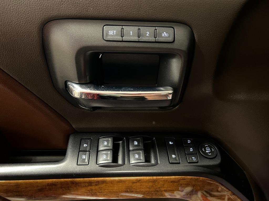 Chevrolet Silverado 2500HD LT Crew Cab 4WD 2017