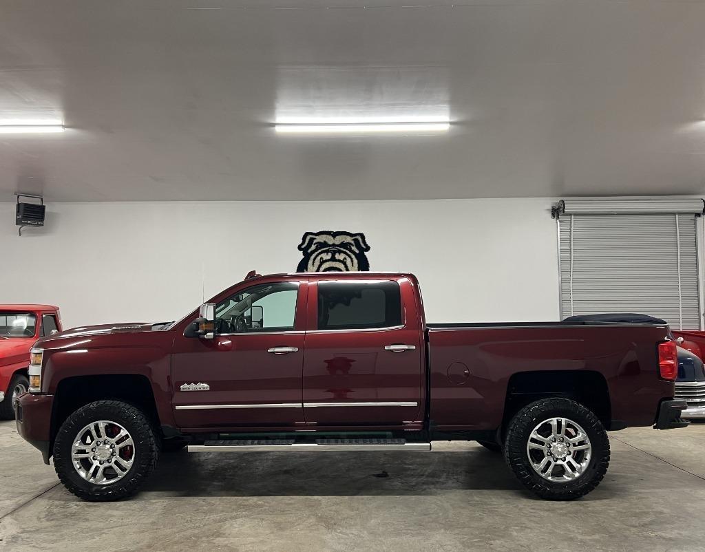 Chevrolet Silverado 2500HD LT Crew Cab 4WD 2017