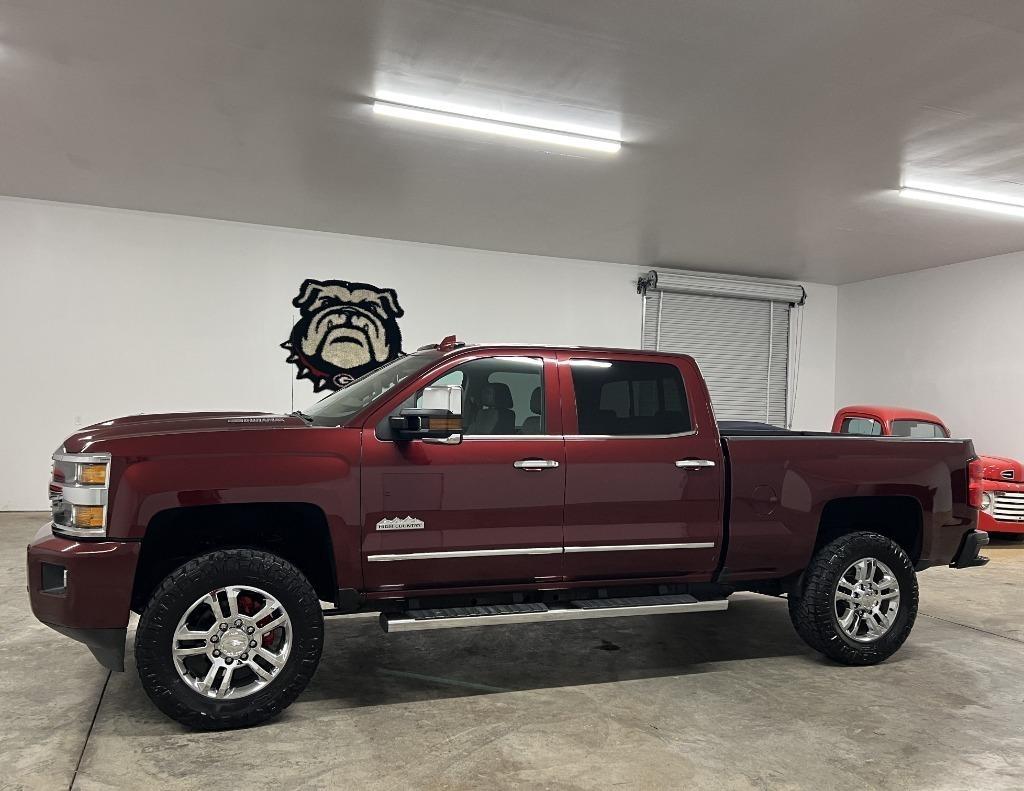 Chevrolet Silverado 2500HD LT Crew Cab 4WD 2017