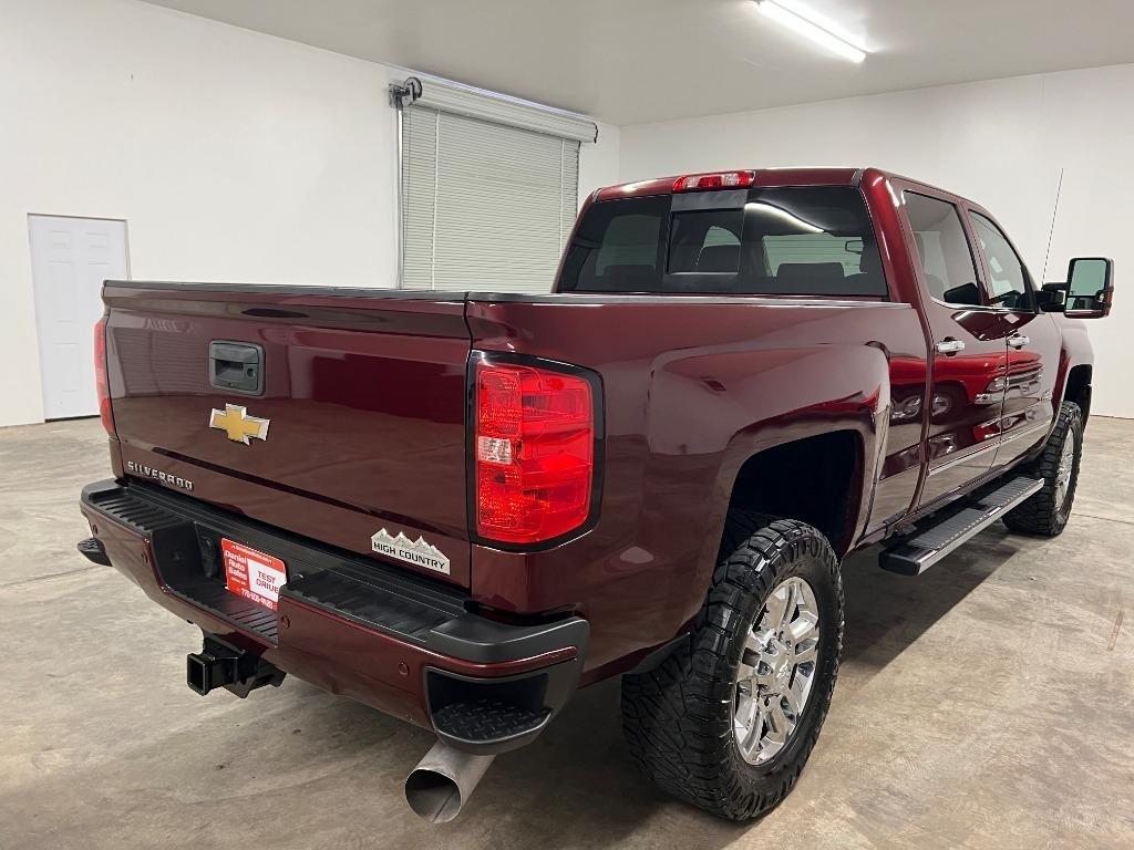 Chevrolet Silverado 2500HD LT Crew Cab 4WD 2017