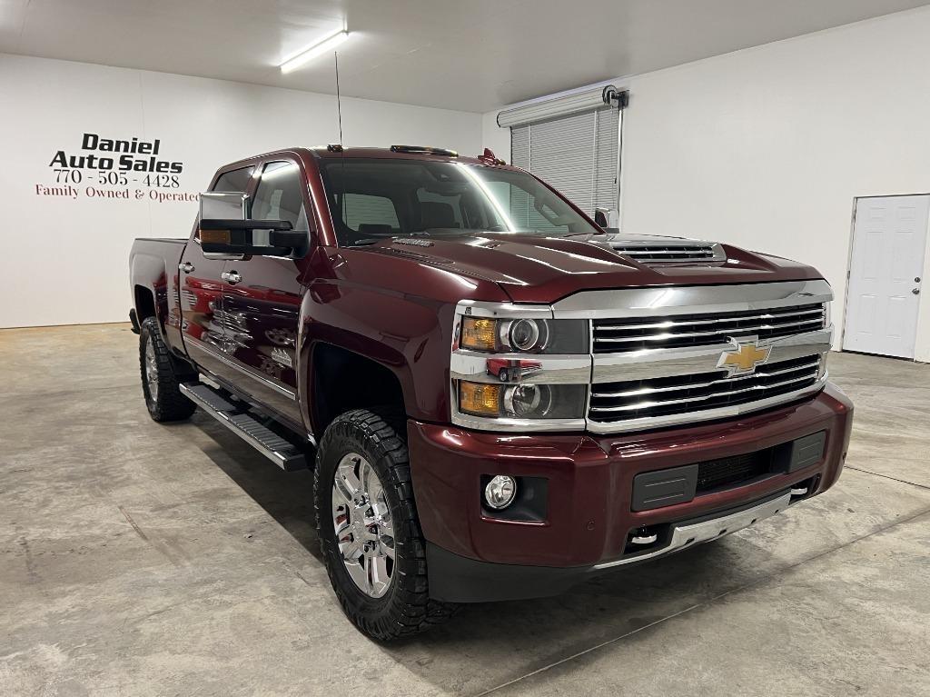 Chevrolet Silverado 2500HD LT Crew Cab 4WD 2017