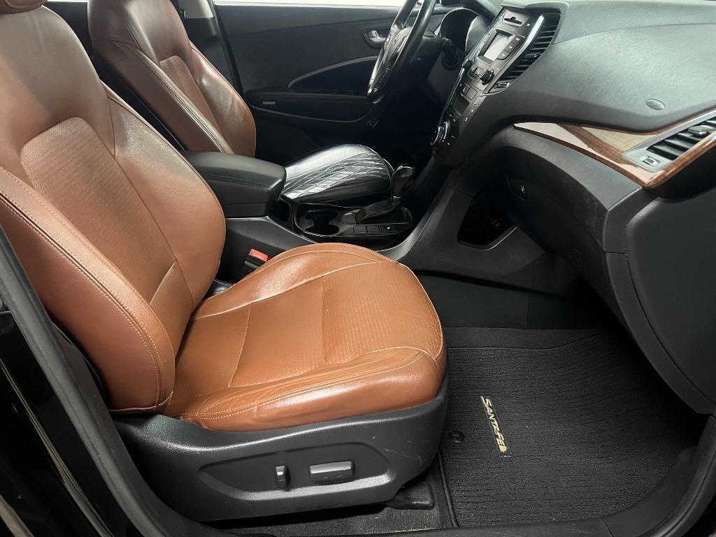 Hyundai Santa Fe GLS FWD 2014