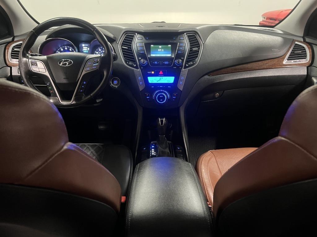 Hyundai Santa Fe GLS FWD 2014