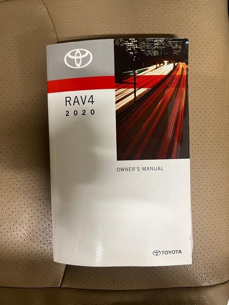 Toyota RAV4 LE 2020