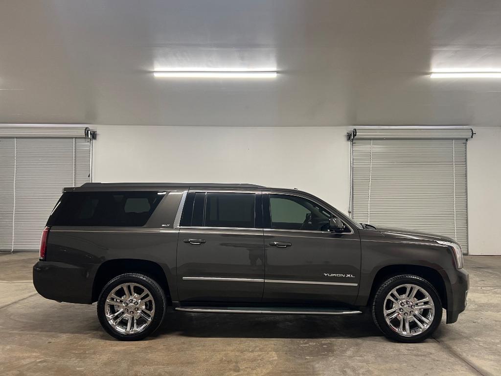 GMC Yukon XL SLT 2WD 2019