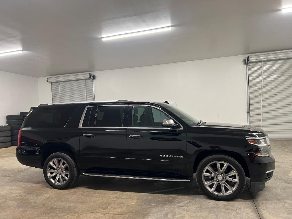 Chevrolet Suburban Premier 4WD 2019