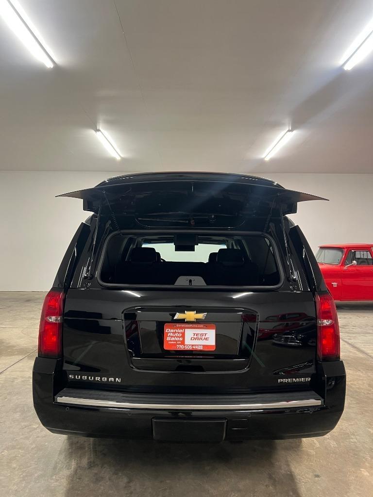 Chevrolet Suburban Premier 4WD 2019