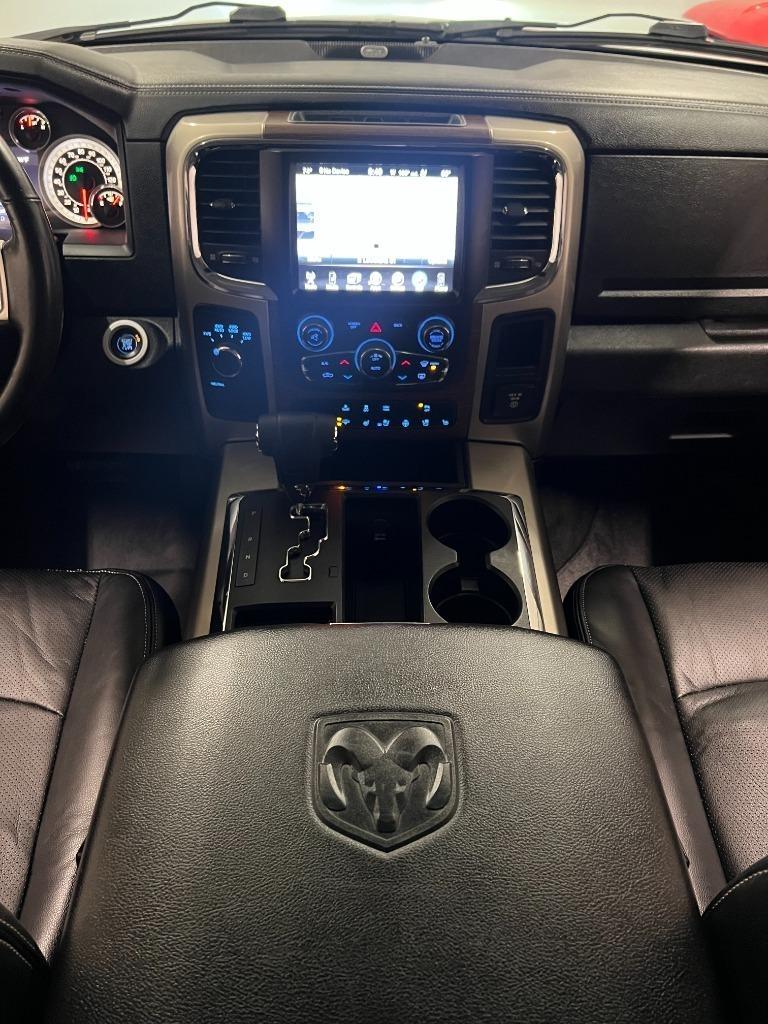 RAM 1500 Laramie Crew Cab SWB 4WD 2013