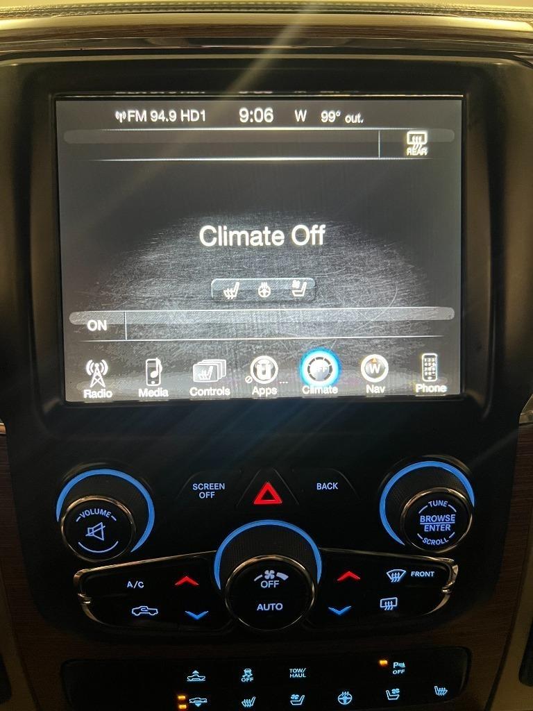 RAM 1500 Laramie Crew Cab SWB 4WD 2013