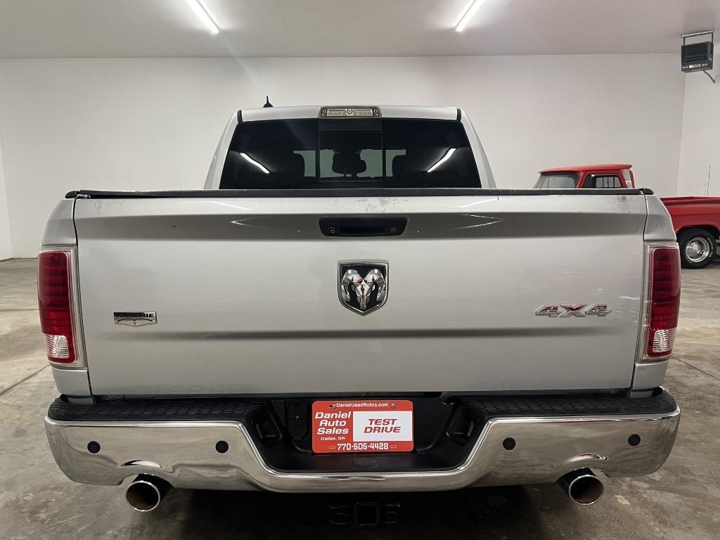 RAM 1500 Laramie Crew Cab SWB 4WD 2013