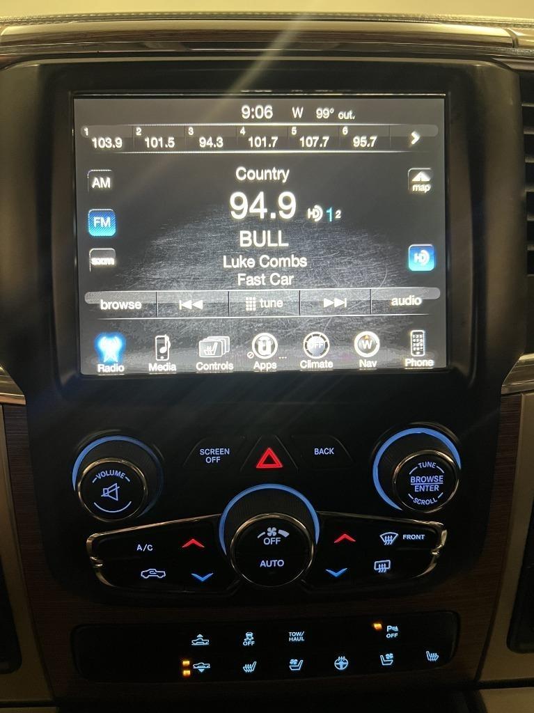 RAM 1500 Laramie Crew Cab SWB 4WD 2013