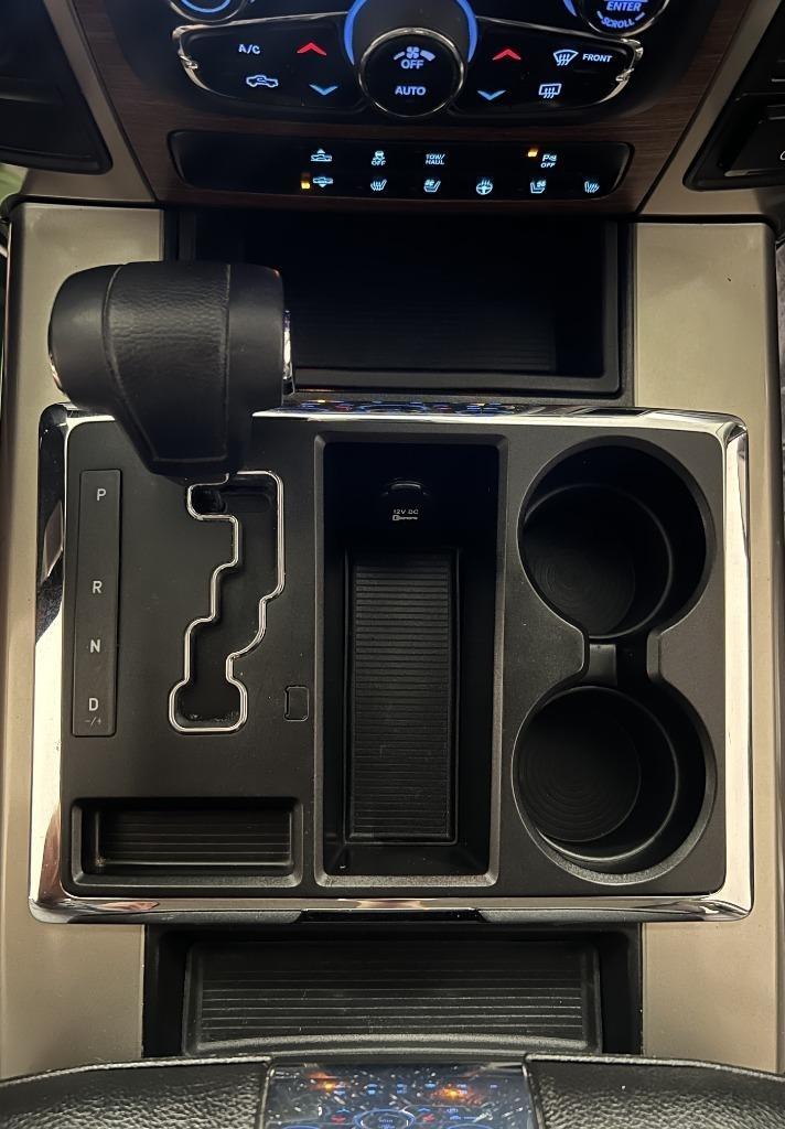 RAM 1500 Laramie Crew Cab SWB 4WD 2013