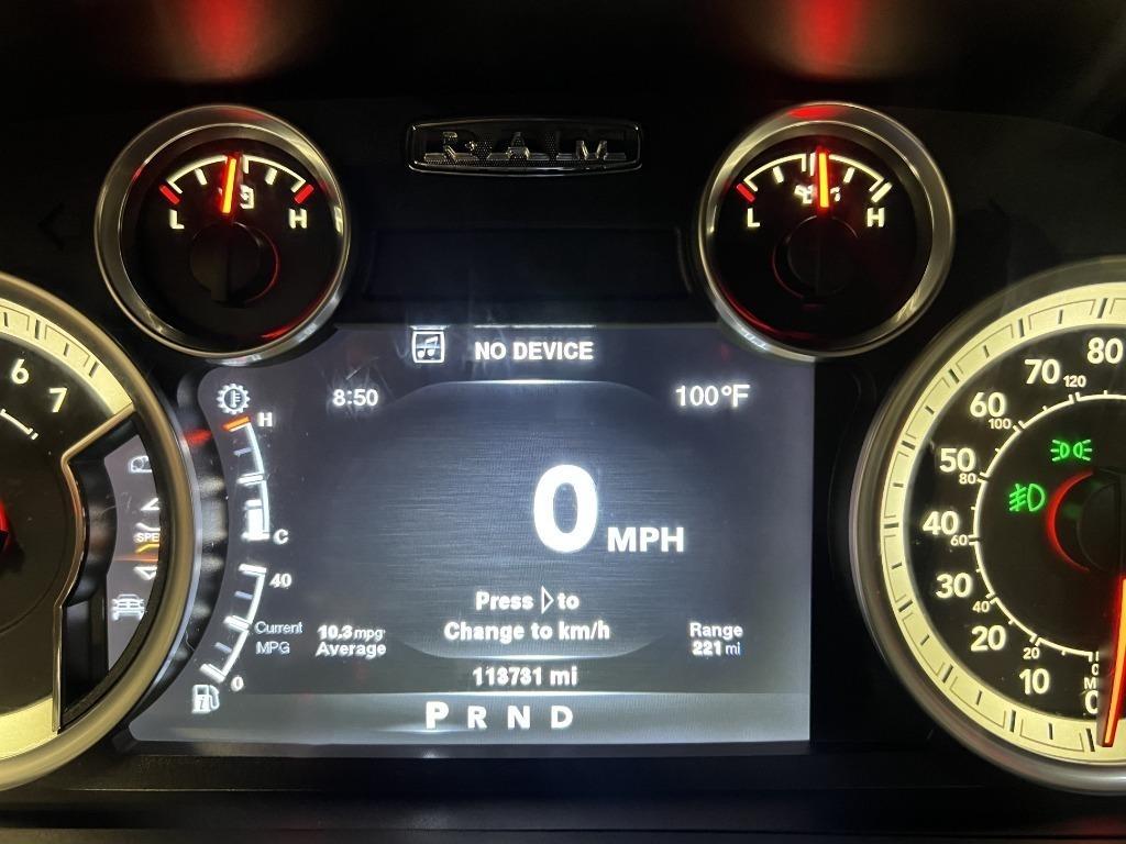 RAM 1500 Laramie Crew Cab SWB 4WD 2013