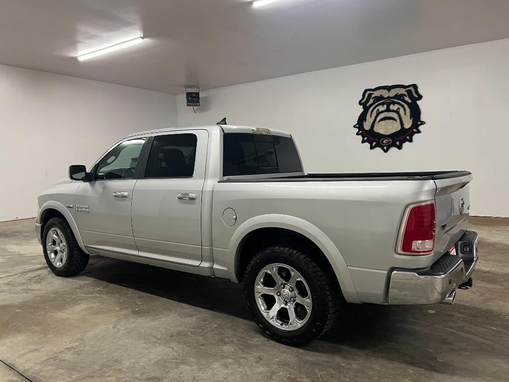 RAM 1500 Laramie Crew Cab SWB 4WD 2013