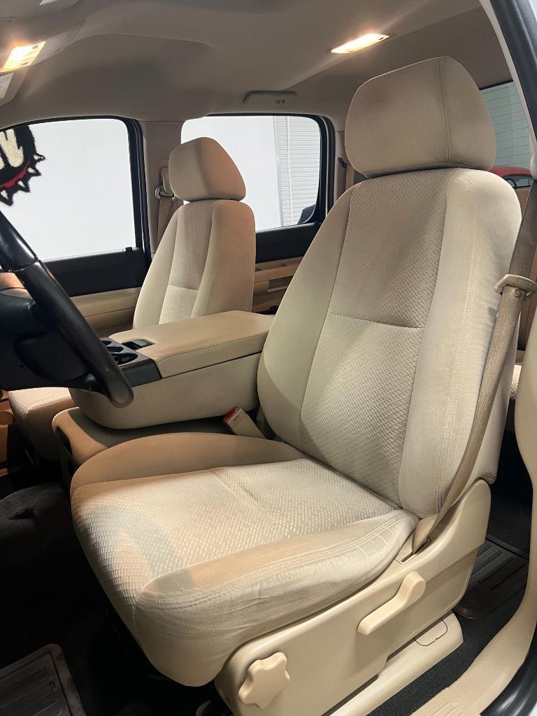 Chevrolet Silverado 1500 LTZ Crew Cab 2WD 2008