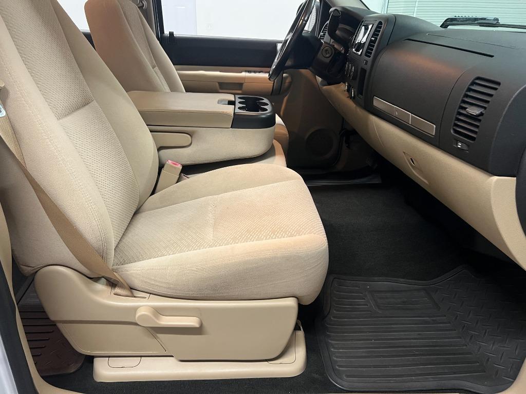 Chevrolet Silverado 1500 LTZ Crew Cab 2WD 2008