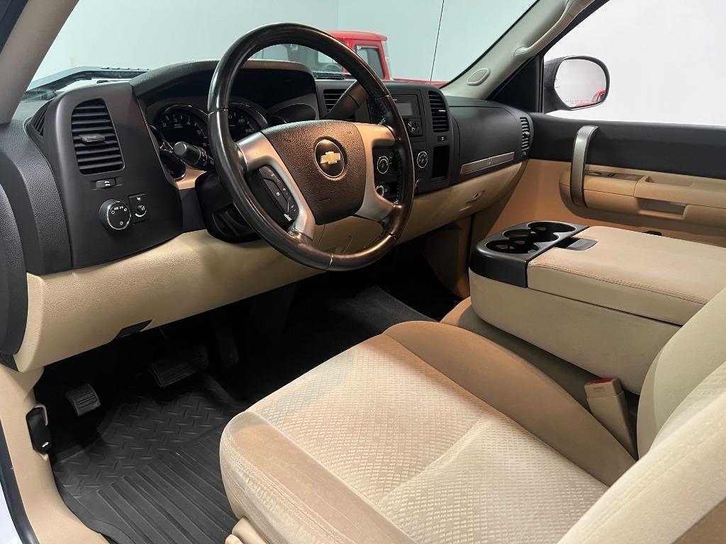Chevrolet Silverado 1500 LTZ Crew Cab 2WD 2008