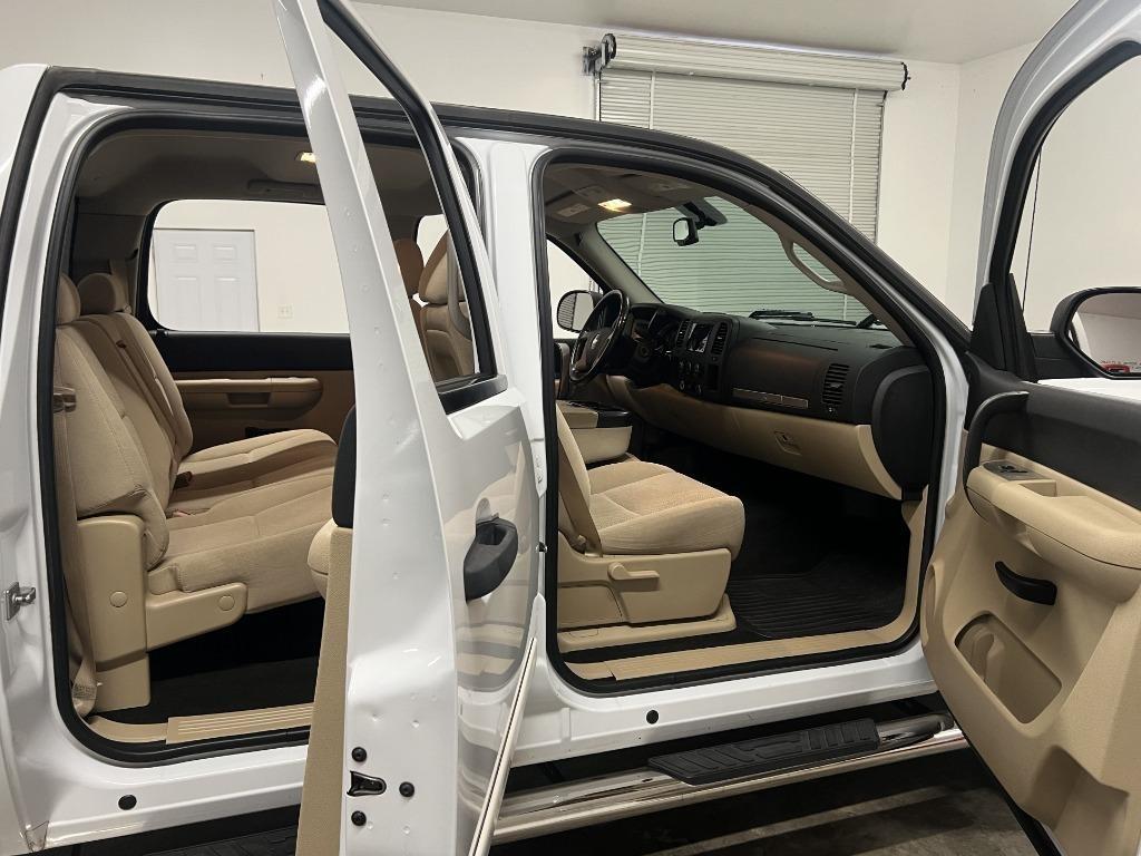 Chevrolet Silverado 1500 LTZ Crew Cab 2WD 2008