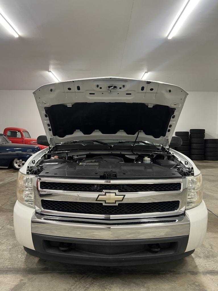 Chevrolet Silverado 1500 LTZ Crew Cab 2WD 2008