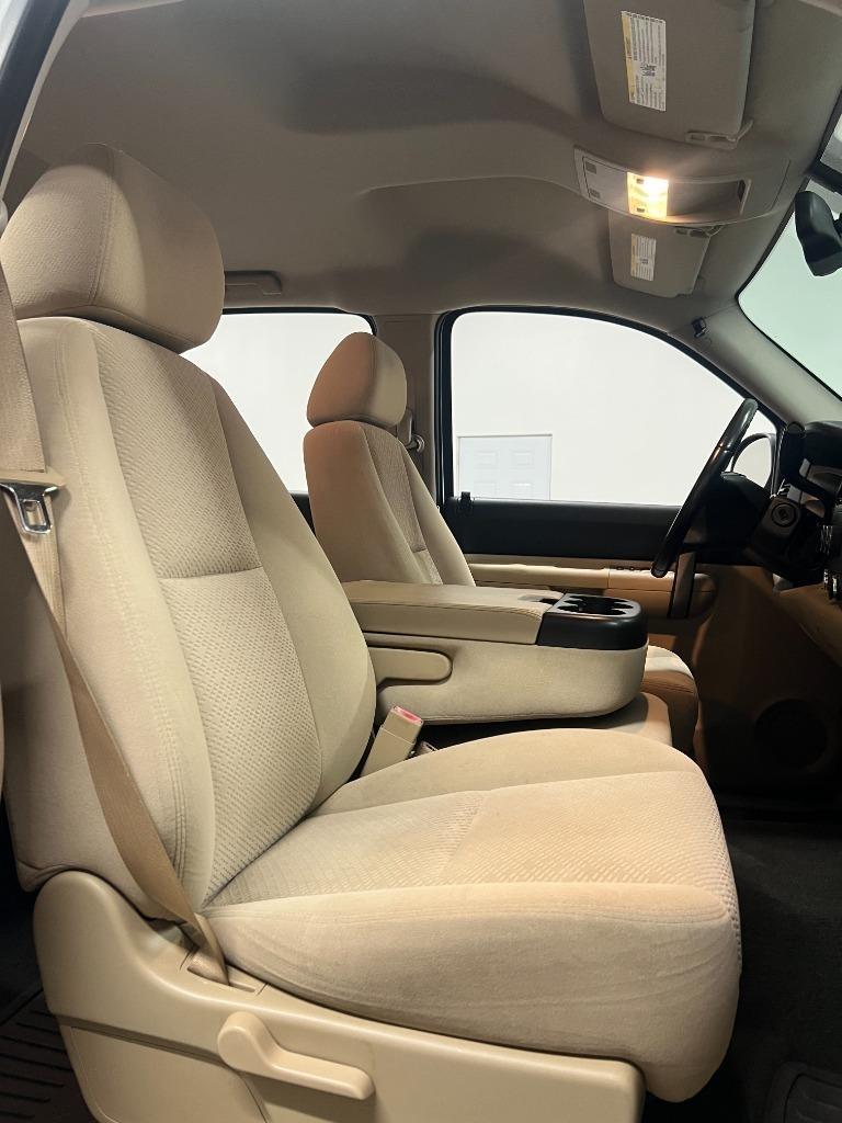 Chevrolet Silverado 1500 LTZ Crew Cab 2WD 2008