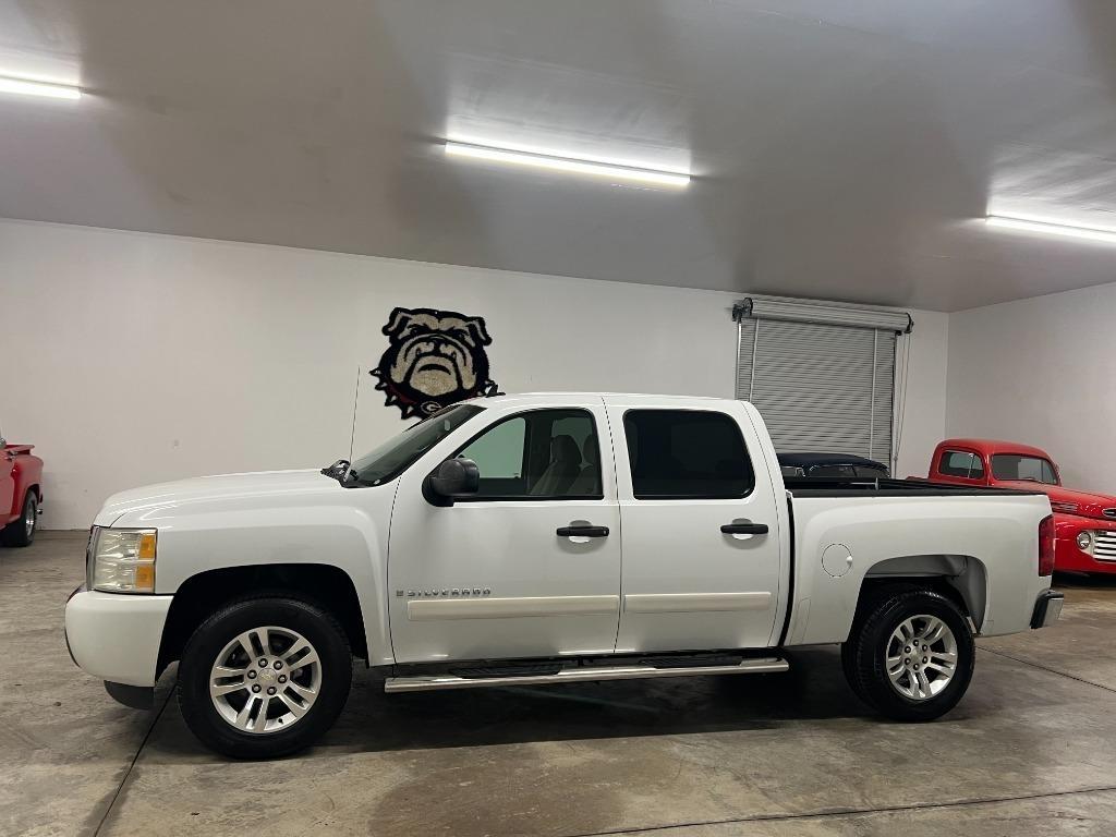 Chevrolet Silverado 1500 LTZ Crew Cab 2WD 2008