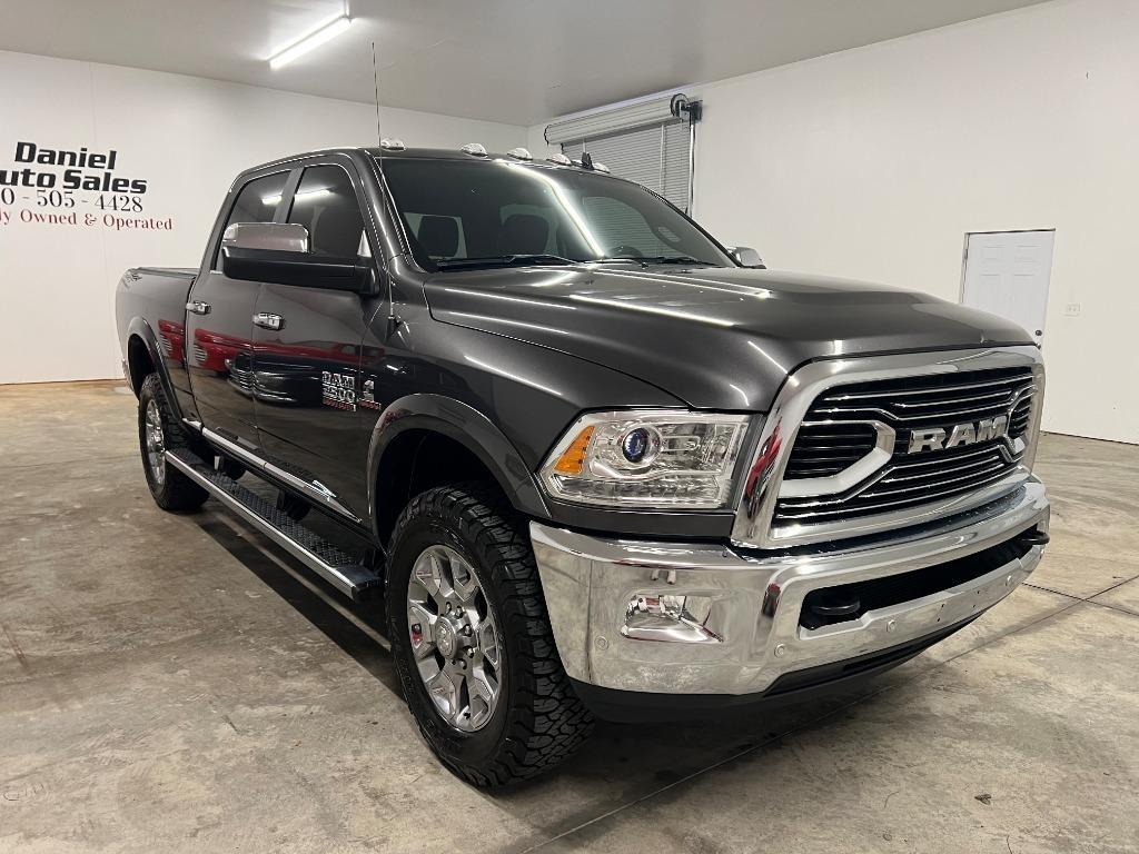 RAM 2500 Longhorn Crew Cab SWB 4WD 2018