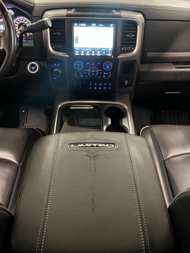 RAM 2500 Longhorn Crew Cab SWB 4WD 2018