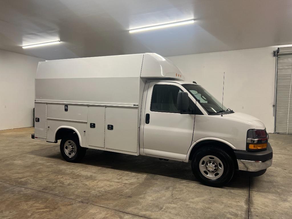 Chevrolet Express G3500 139" 2021