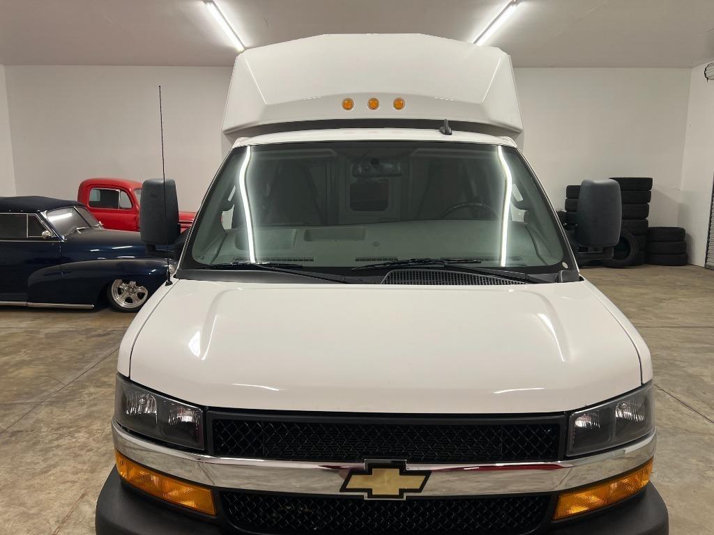 Chevrolet Express G3500 139" 2021