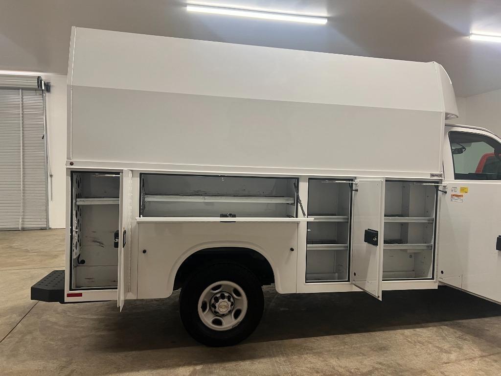 Chevrolet Express G3500 139" 2021