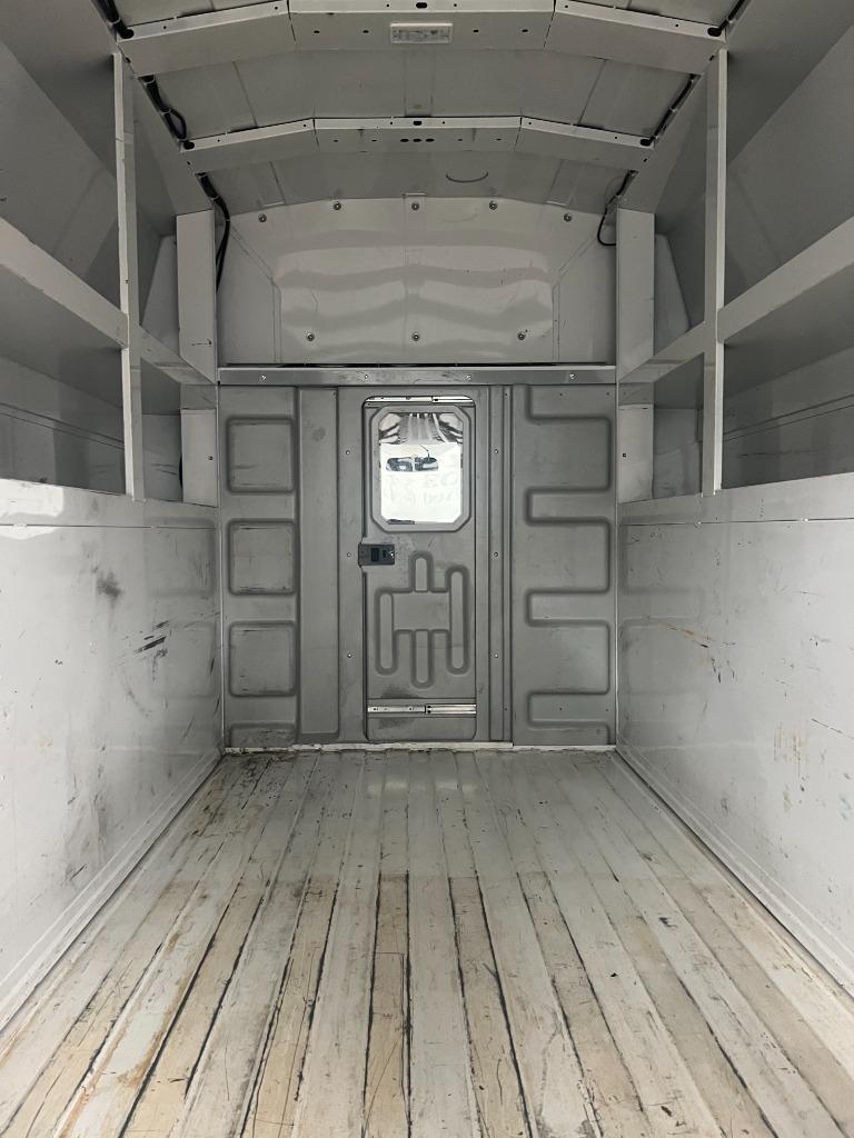 Chevrolet Express G3500 139" 2021