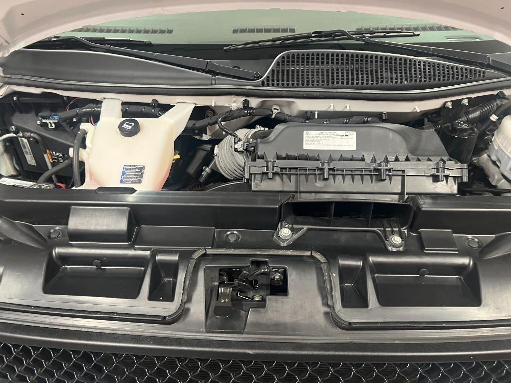 Chevrolet Express G3500 139" 2021