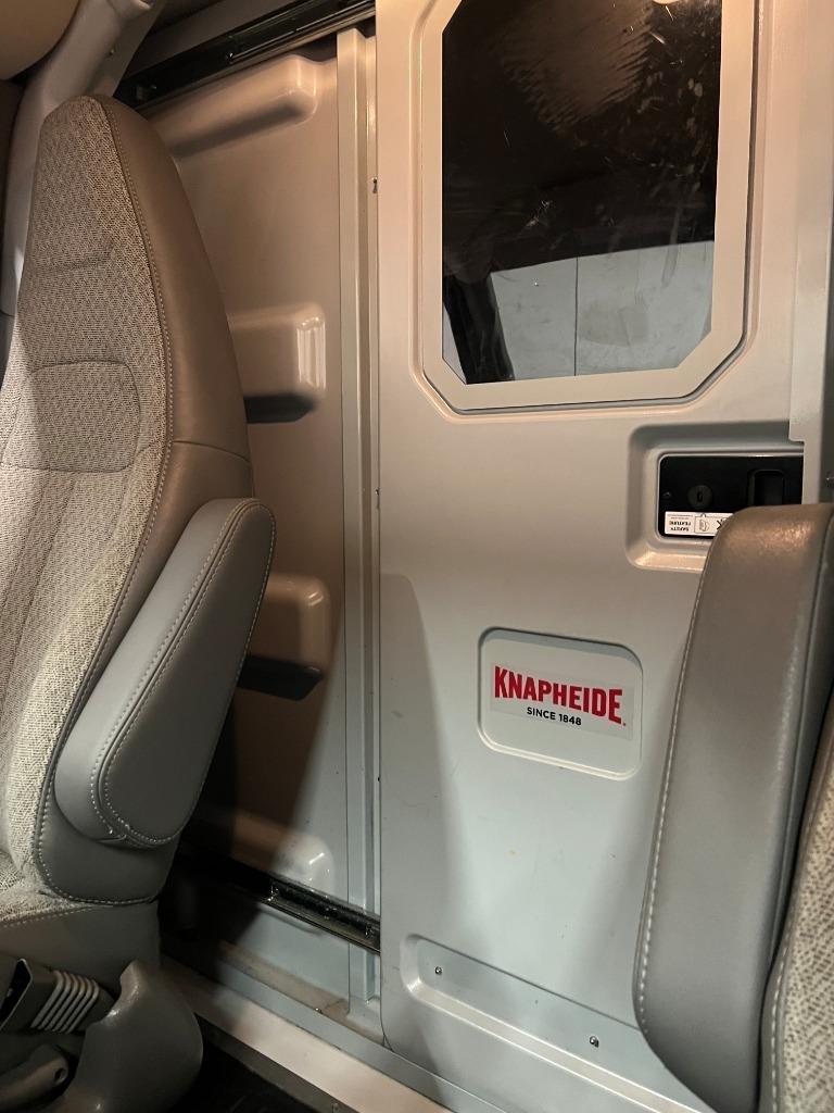 Chevrolet Express G3500 139" 2021