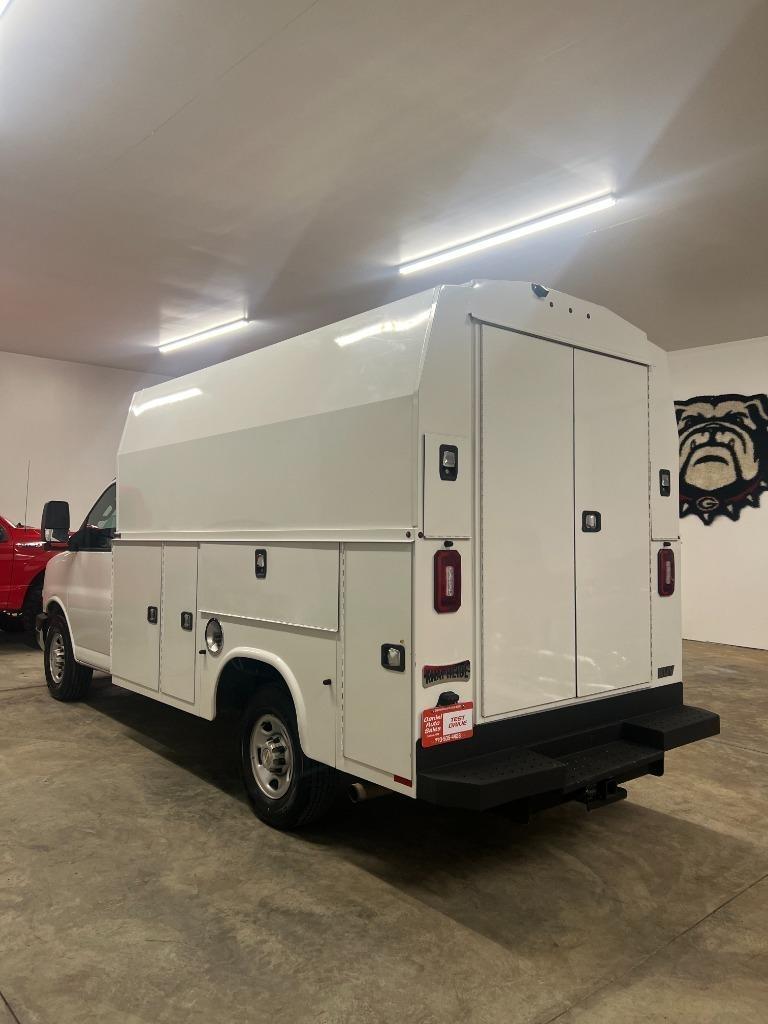 Chevrolet Express G3500 139" 2021