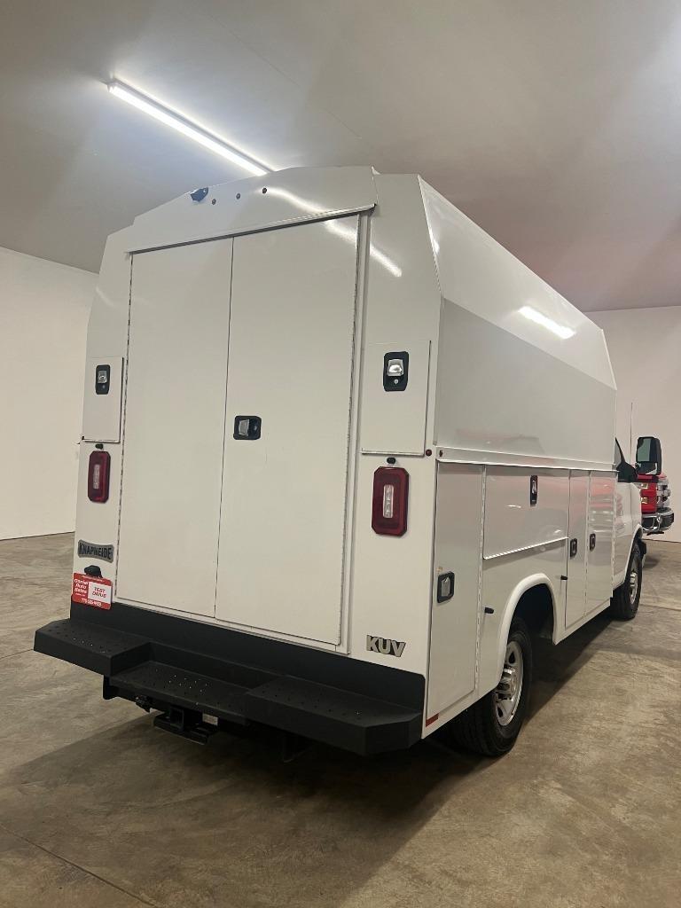 Chevrolet Express G3500 139" 2021