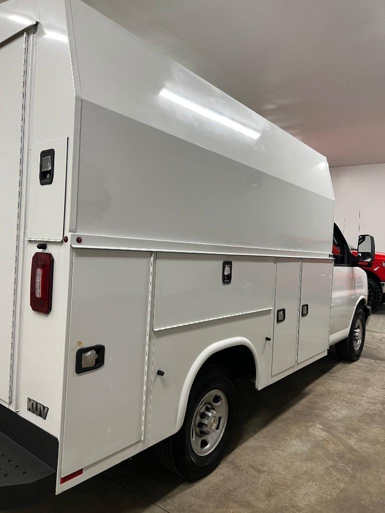 Chevrolet Express G3500 139" 2021